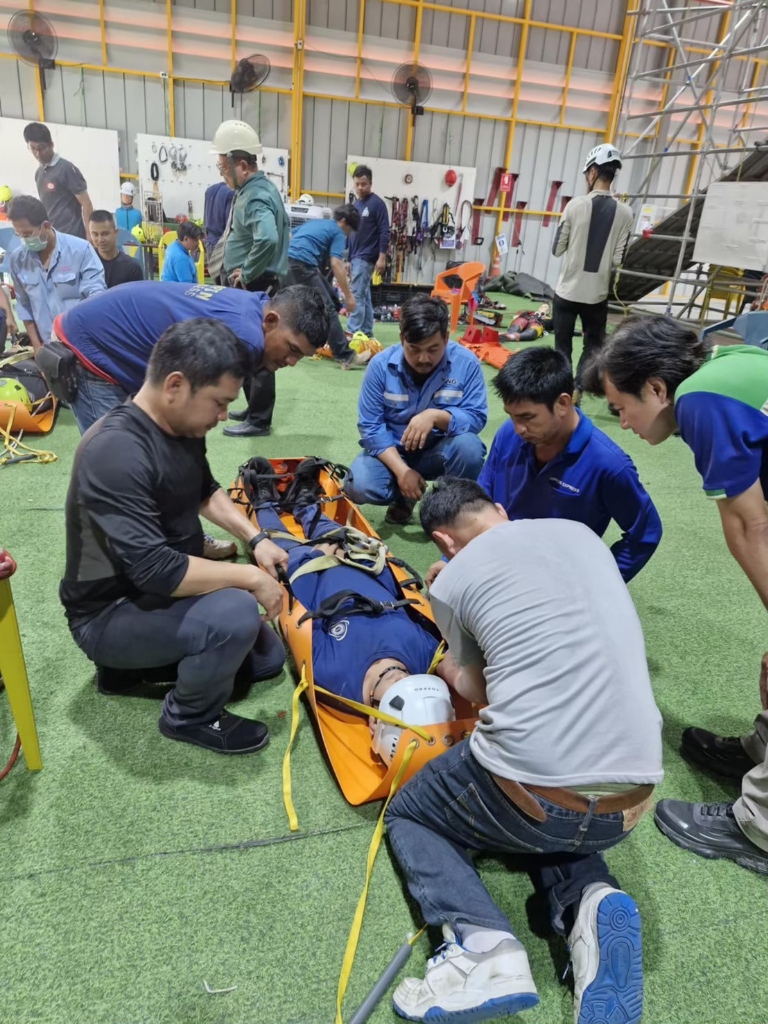 การอบรมทำงานในที่อับอากาศภาพที่ 2